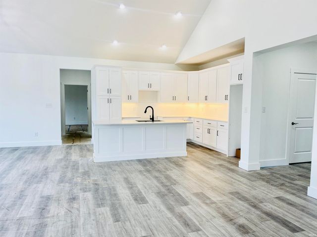 4119 W Carmola Drive, Bloomington, IN 47404