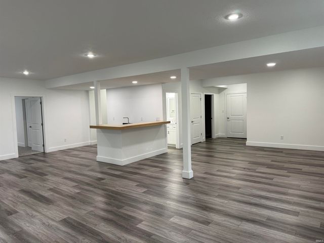 4119 W Carmola Drive, Bloomington, IN 47404