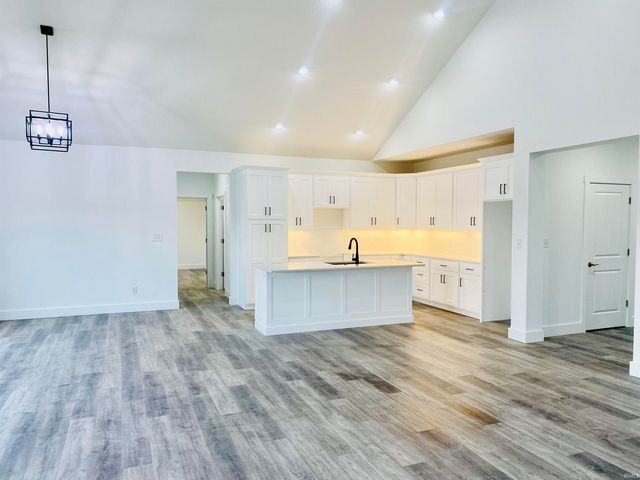 4119 W Carmola Drive, Bloomington, IN 47404