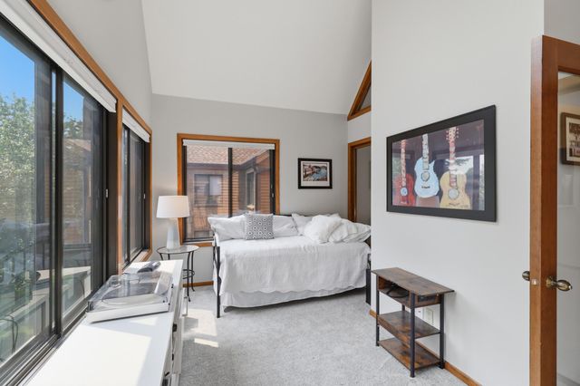 6100 Auto Club Road 305, Bloomington, MN 55438