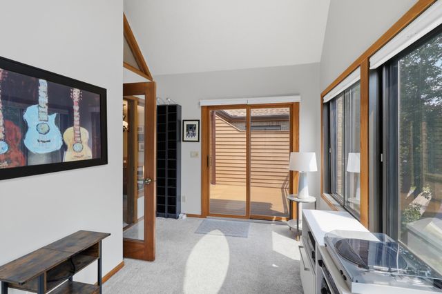 6100 Auto Club Road 305, Bloomington, MN 55438