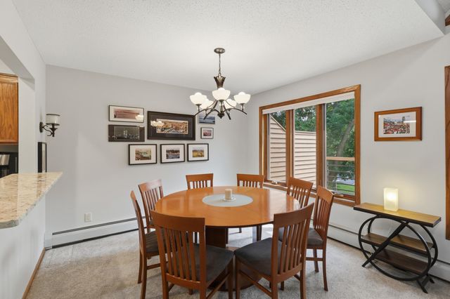 6100 Auto Club Road 305, Bloomington, MN 55438