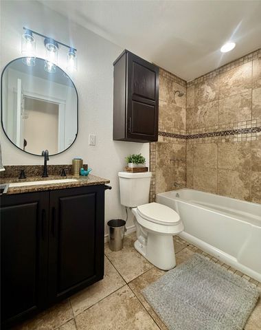 1922 Baywood Lane, Arlington, TX 76014