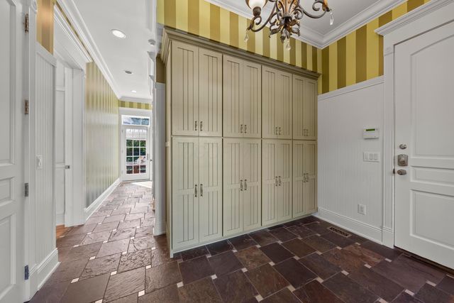 7495 Bridlespur Lane, Delaware, OH 43015