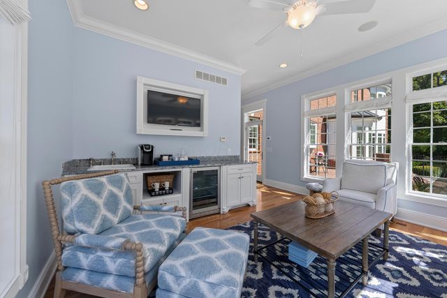 7495 Bridlespur Lane, Delaware, OH 43015