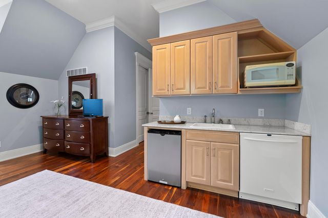 7495 Bridlespur Lane, Delaware, OH 43015