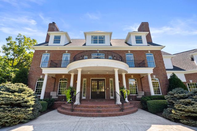 7495 Bridlespur Lane, Delaware, OH 43015