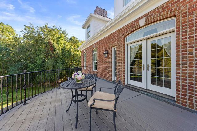 7495 Bridlespur Lane, Delaware, OH 43015