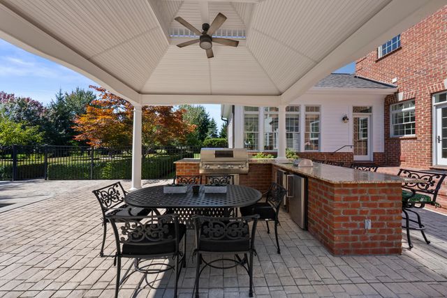 7495 Bridlespur Lane, Delaware, OH 43015