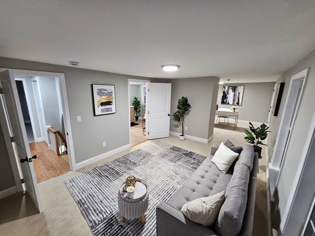 122 Chapin Rd, Hudson, MA 01749