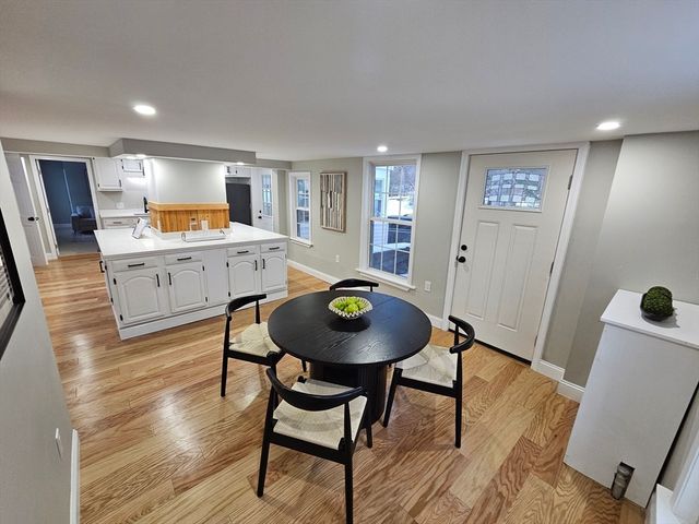 122 Chapin Rd, Hudson, MA 01749