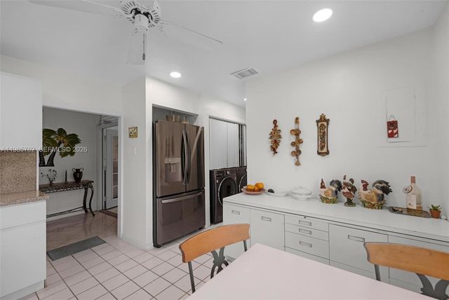 7506 SW 26th Ct 10, Davie, FL 33314