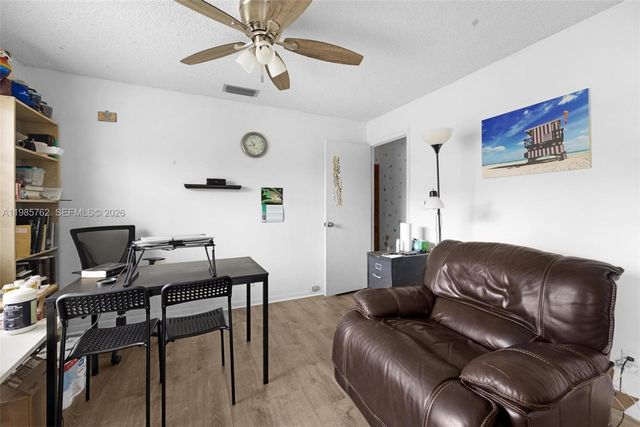 7506 SW 26th Ct 10, Davie, FL 33314