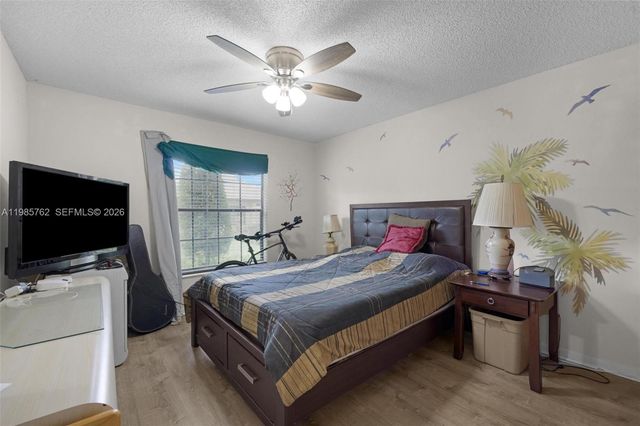 7506 SW 26th Ct 10, Davie, FL 33314