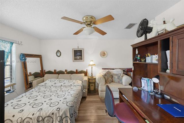 7506 SW 26th Ct 10, Davie, FL 33314