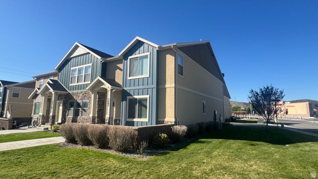 3607 E SAPPHIRE LN, Eagle Mountain, UT 84005