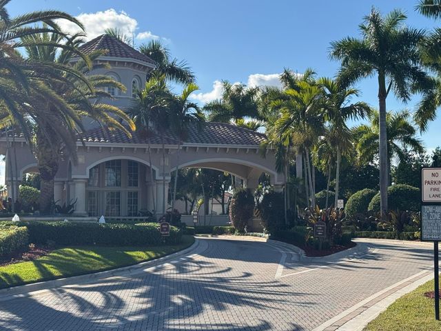 18011 SW 41st Street, Miramar, FL 33029