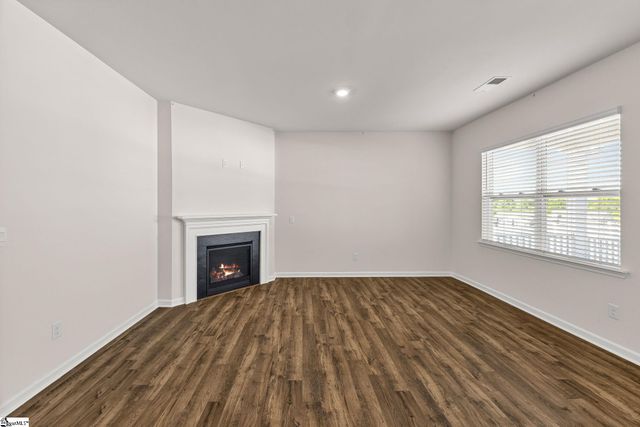 9 Dovetuck Road, Greer, SC 29651