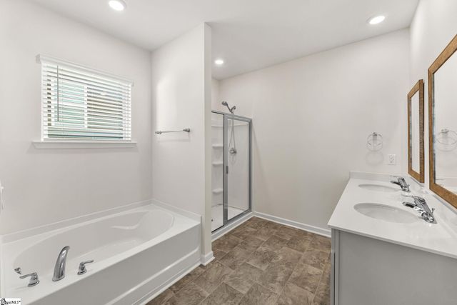 9 Dovetuck Road, Greer, SC 29651