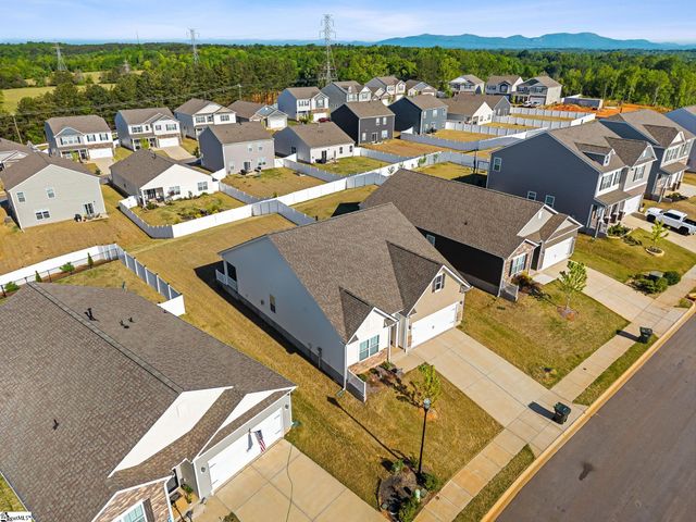 9 Dovetuck Road, Greer, SC 29651