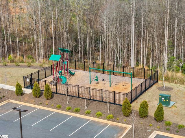 9 Dovetuck Road, Greer, SC 29651