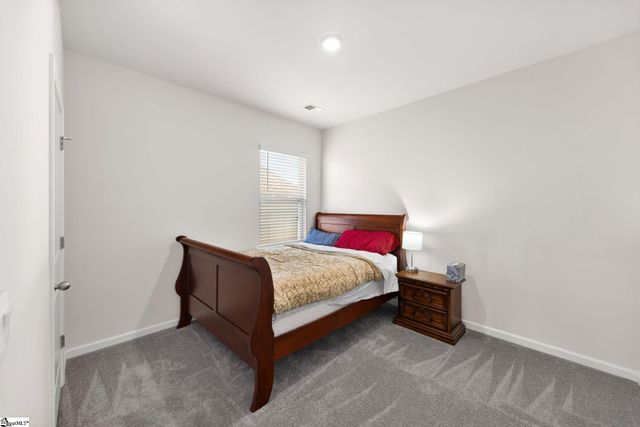 9 Dovetuck Road, Greer, SC 29651