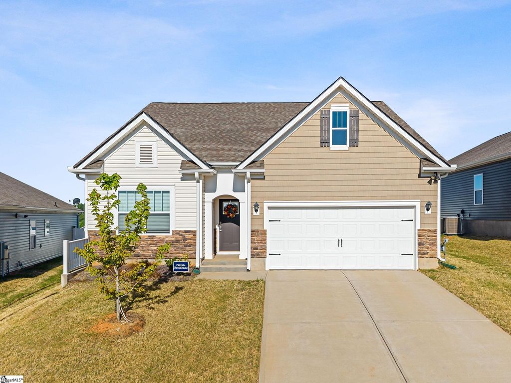 9 Dovetuck Road, Greer, SC 29651