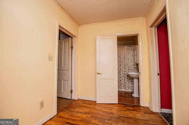 527 College Street, Carrollton, GA 30117