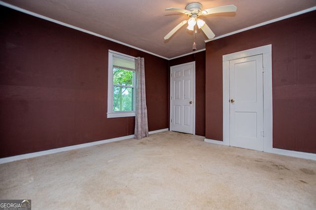 527 College Street, Carrollton, GA 30117