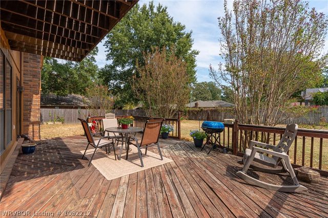 5 Brentwood Circle, Fort Smith, AR 72908