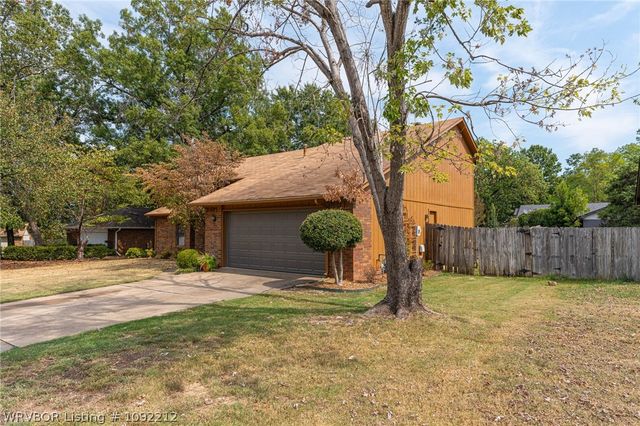 5 Brentwood Circle, Fort Smith, AR 72908
