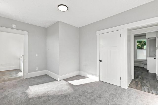 2427 N Standard St, Spokane, WA 99207