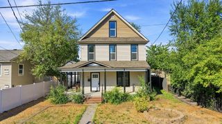2427 N Standard St, Spokane, WA 99207