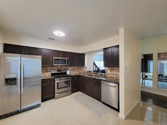 2914 Waypark Drive, Houston, TX 77082