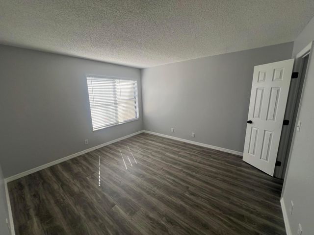 5975 Forest Grove Drive 2, Boynton Beach, FL 33437