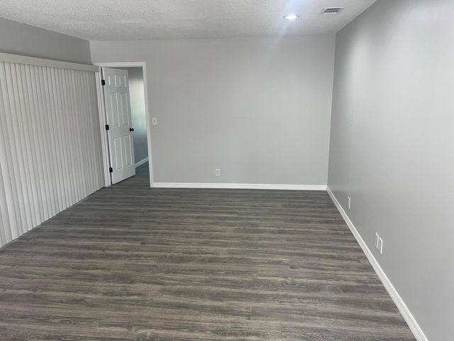 5975 Forest Grove Drive 2, Boynton Beach, FL 33437