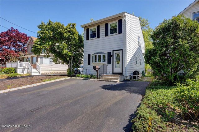 945 N Concourse, Keyport, NJ 07735