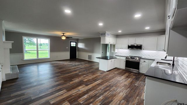 9474 FM 804, Larue, TX 75770