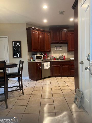 175 Hidden Hills Drive NW, Milledgeville, GA 31061