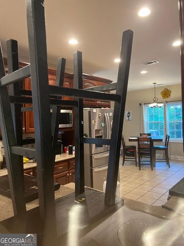175 Hidden Hills Drive NW, Milledgeville, GA 31061