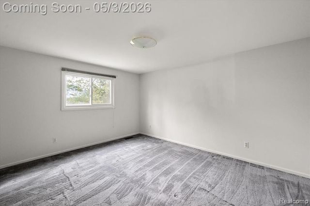 4821 School Bell Lane, Bloomfield Hills, MI 48301