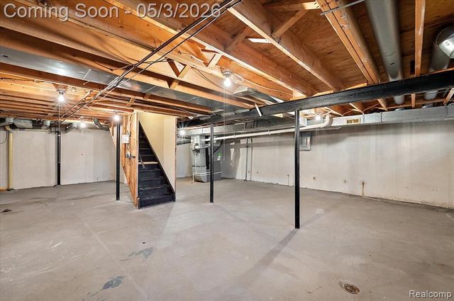 4821 School Bell Lane, Bloomfield Hills, MI 48301