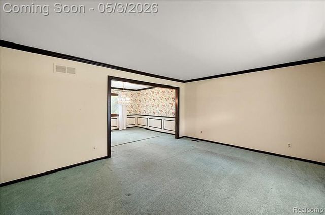 4821 School Bell Lane, Bloomfield Hills, MI 48301