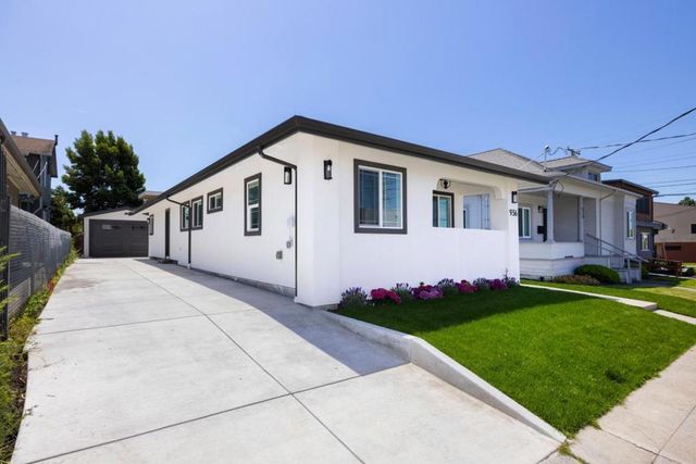 936 Camelia Street, Berkeley, CA 94710