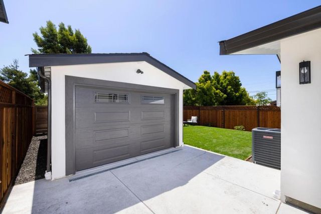 936 Camelia Street, Berkeley, CA 94710