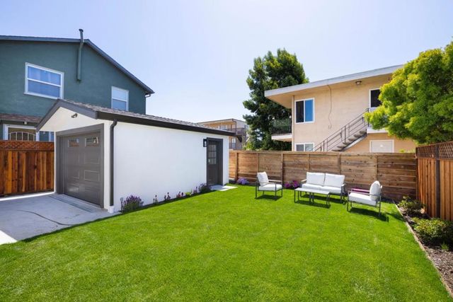 936 Camelia Street, Berkeley, CA 94710