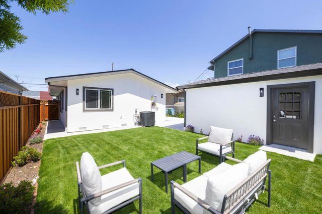 936 Camelia Street, Berkeley, CA 94710