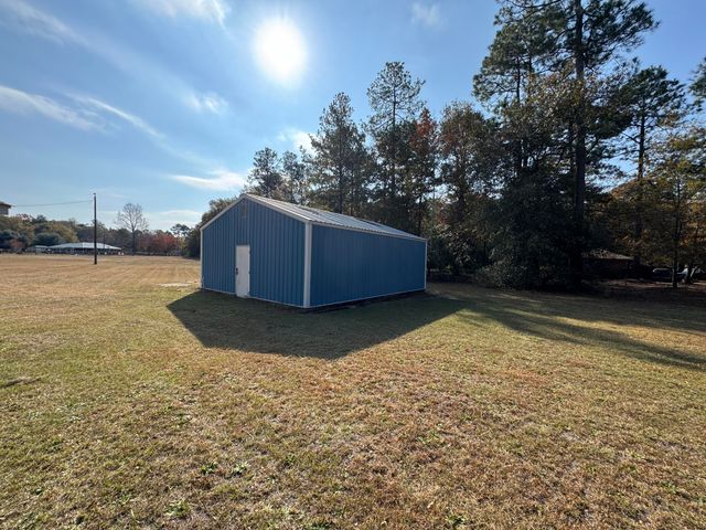 1903 Pinewood Road, Sumter, SC 29154