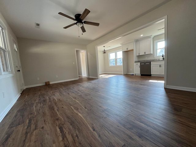 1903 Pinewood Road, Sumter, SC 29154