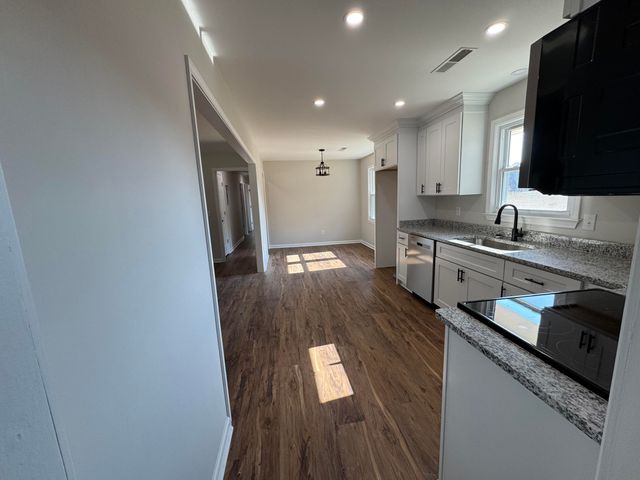 1903 Pinewood Road, Sumter, SC 29154